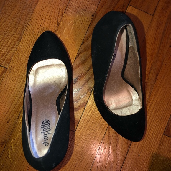 Pumps - Picture 2 of 3